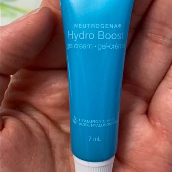 Skin care bundle 7 items - Picture 3 of 6